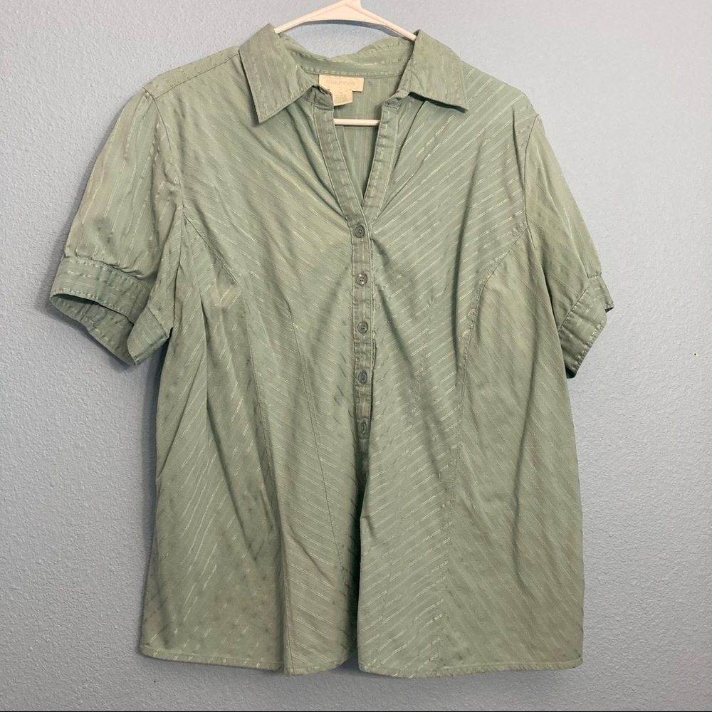 Maurice’s button Blouse - Baby Blue - Size 16